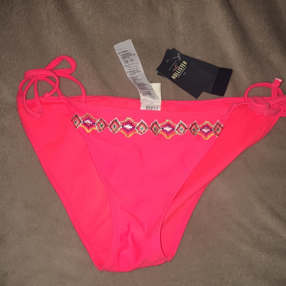 Bikini bottoms